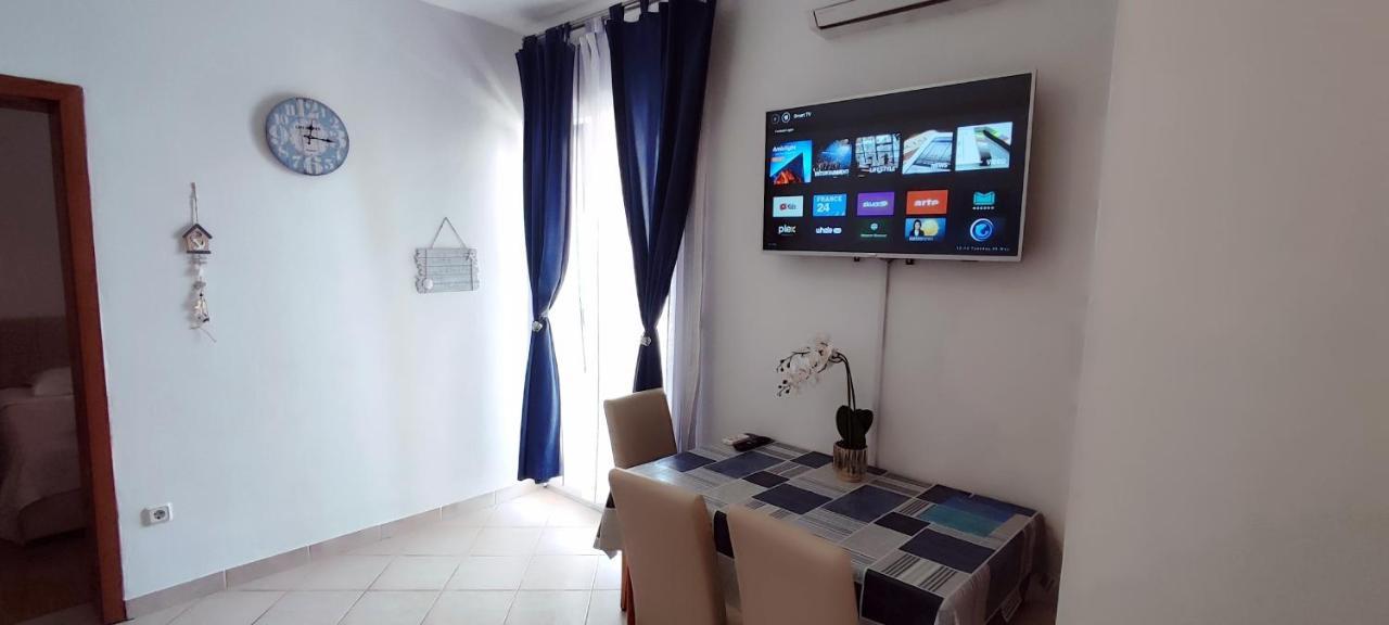 Apartments Burazer Шибеник Екстер'єр фото